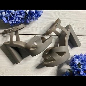 Melissa jelly block heel sandals